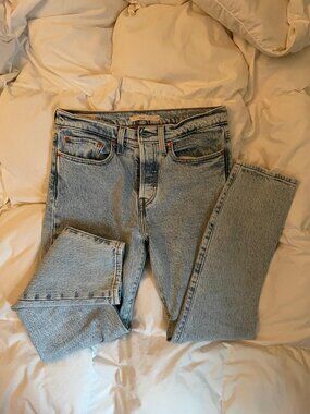 Levi's Wedgie Straight Ankle Women's Jeans Sz. 27